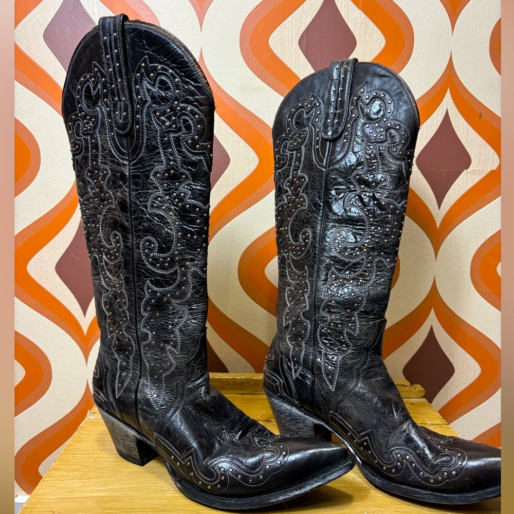 Size 8 sterling river cowgirl black boot
